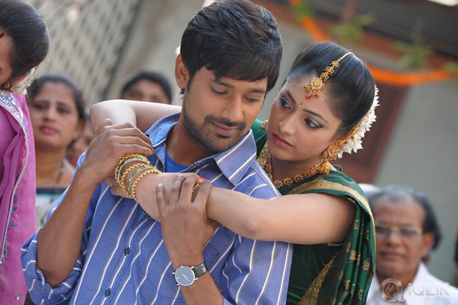 Abbai Class Ammayi Mass